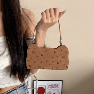 樱桃适用华为mate80promax手机壳Pura70棕色翻盖皮套P60插卡nova14斜跨挂绳13荣耀500折叠支架P50e创意12女11