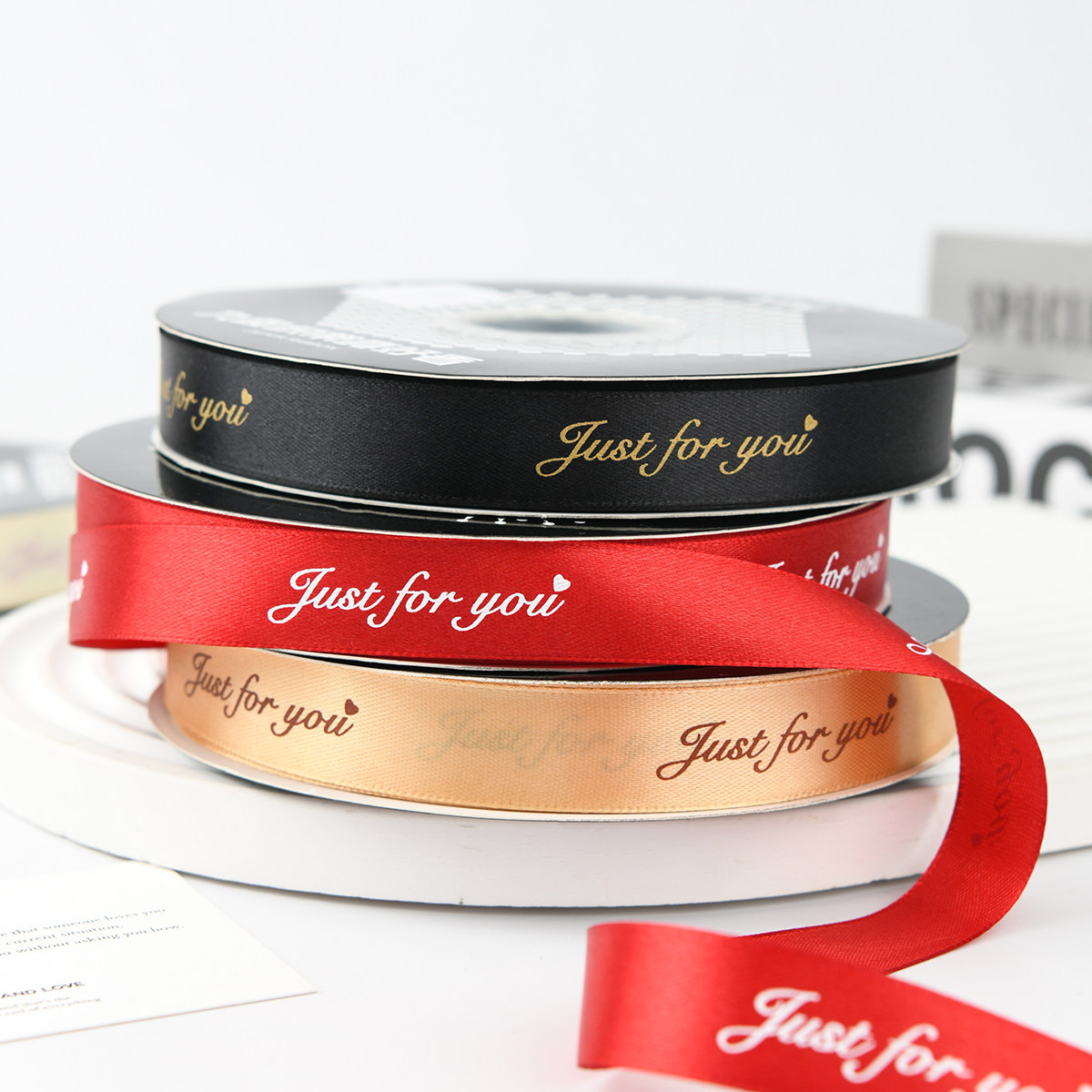 九霞彩带2.5cm英文包鲜花束丝带花艺店蛋糕包装礼物品材料高级感,鲜花速递/花卉仿真/绿植园艺,花艺缎带,淘宝优惠券,粉丝福利购,淘宝优惠卷