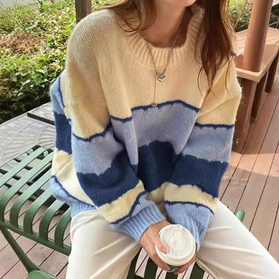 Splicing striped loose long sleeved round neck sweater女毛衣