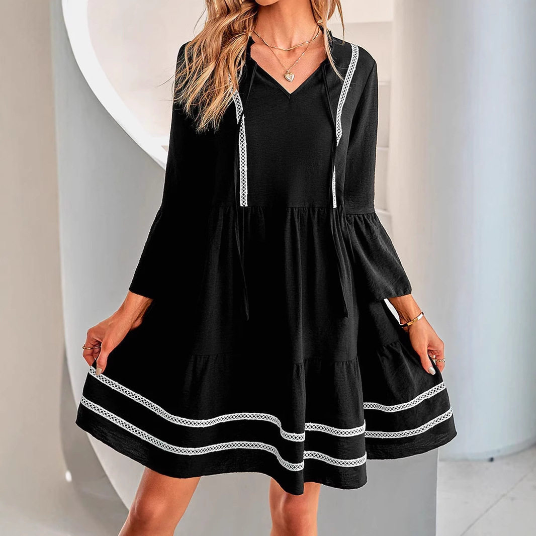 Women V-neck pleated short sleeved dress女短袖连帽蕾丝连衣裙