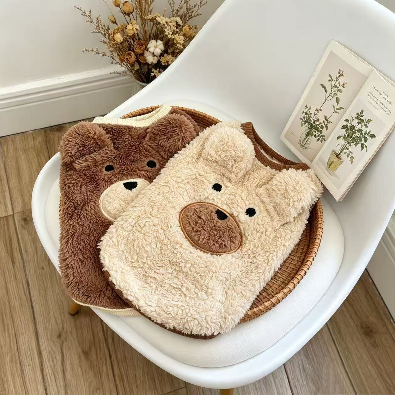 猫咪衣服冬天保暖加厚秋冬装矮脚猫绒衣宠物衣服小猫居家马甲背心