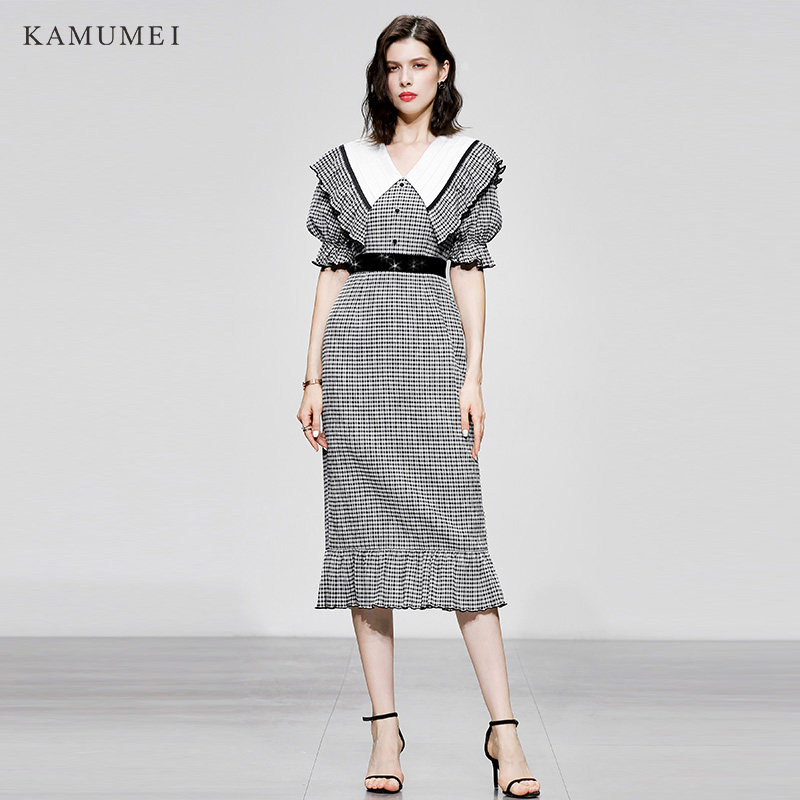 夏季女装2023新款气质灯笼袖修身收腰显瘦格纹鱼尾连衣裙长裙