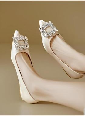 19601-39时尚秋季新款气质小众女式平底单鞋水钻婚鞋尖头单鞋女