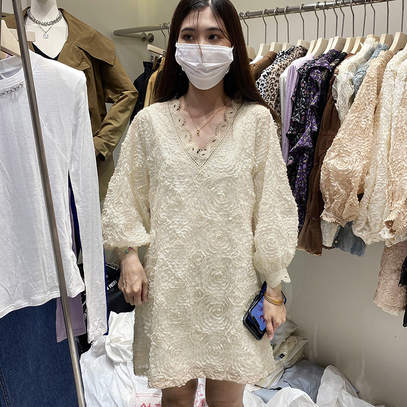 经典显瘦重手工蕾丝连衣裙