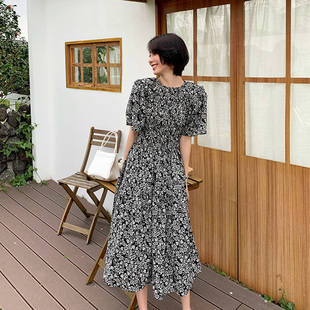 雪纺碎花彷真丝蚕桑丝连衣裙子女夏季2025新款高腰显瘦气质长裙