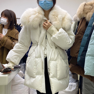LOUISA狐狸大毛领羽绒服女装冬季2025新款白色中长款收腰仙女外套