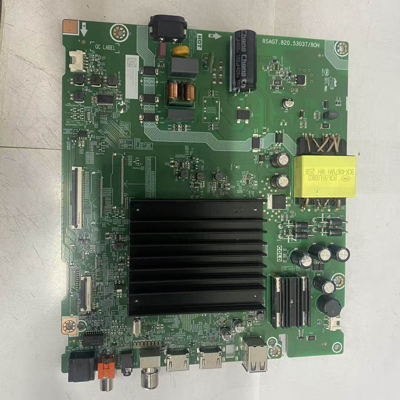 原装拆机海信55Z570QF  主板 RSAG7.820.53037 屏 HD550H1U62