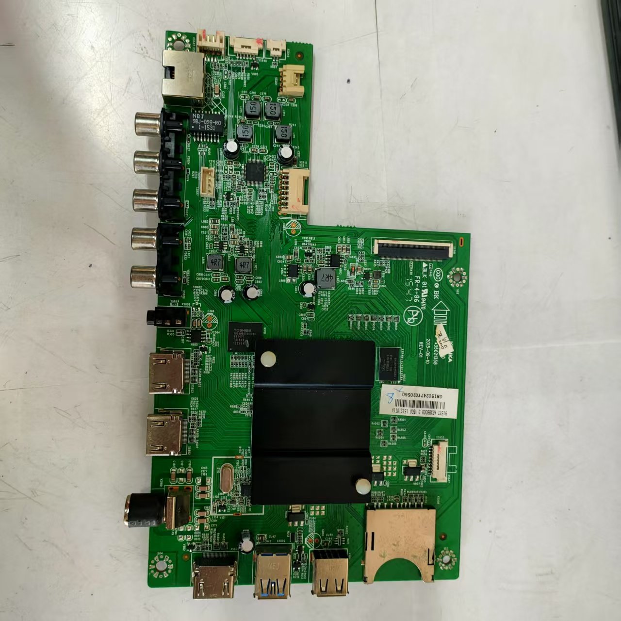 原装拆机康佳LED43X8800B主板35021358屏915YT 72000915YT