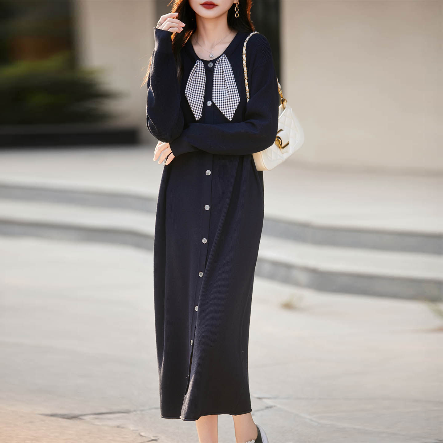 早秋季精纺丝绵圆领开衫连衣裙女中长款慵懒风宽松显瘦针织长裙子