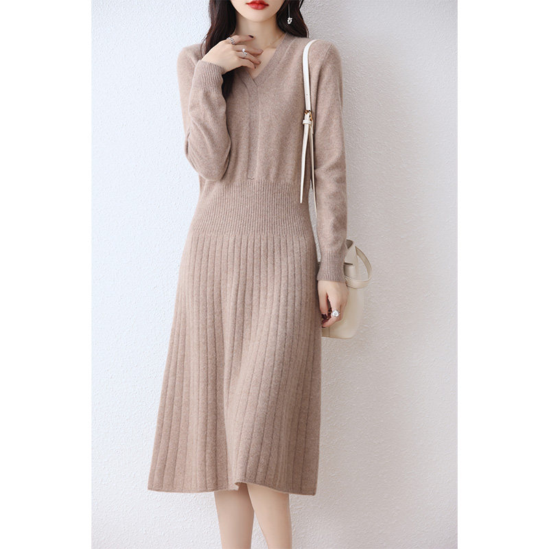 V领羊毛针织连衣裙女秋冬中长过膝毛衣裙宽松显瘦保暖打底A字长裙,女装/女士精品,连衣裙,淘宝优惠券,粉丝福利购,淘宝优惠卷