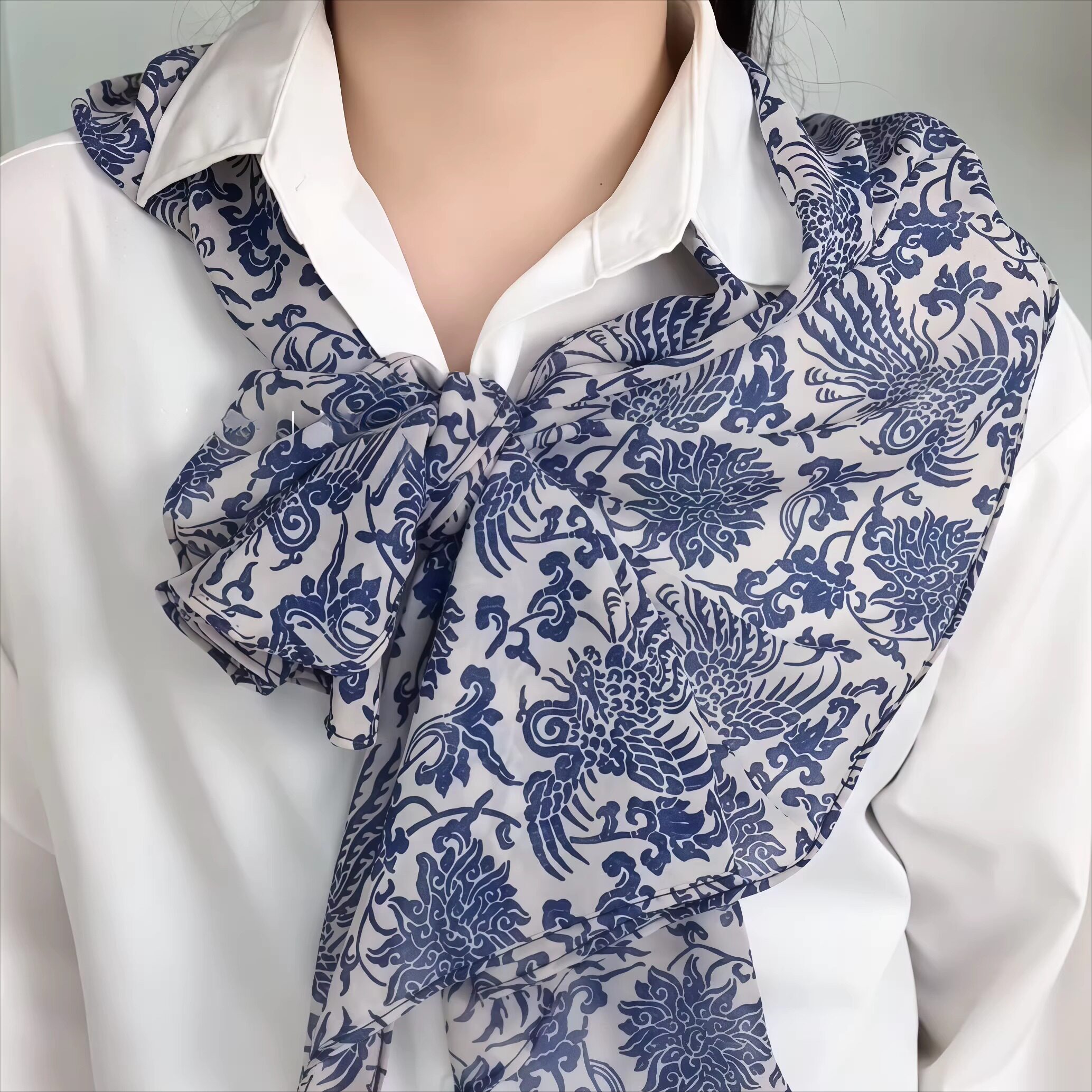 青花瓷~早春薄款印花丝巾