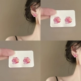 Розовые изысканные серьги, в цветочек, защита для ушей