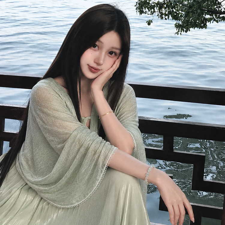 治愈系绿色针织丝巾披肩
