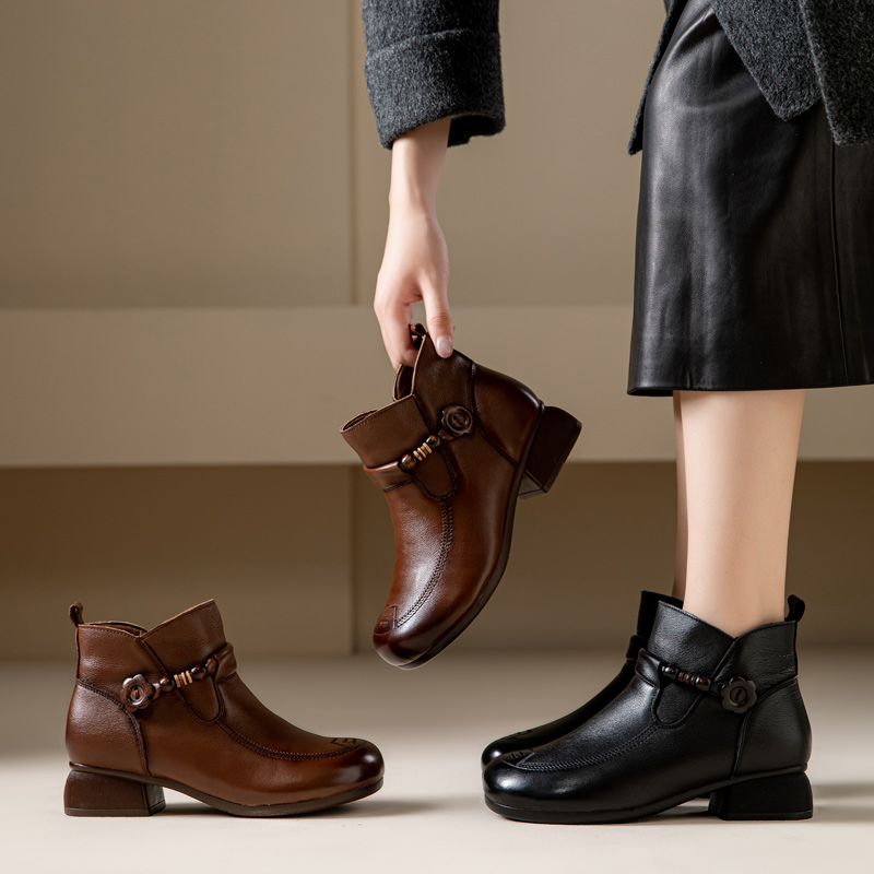 妈妈鞋软底舒适防滑妈妈短靴真皮