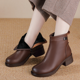 真皮舒适不累脚妈妈鞋棉鞋加绒保暖防滑中老年短靴女鞋子2025冬季