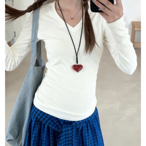 纯棉孕妇装2025秋冬新款v领长袖t恤女内搭打底衫加绒加厚纯欲上衣