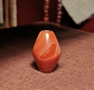 西藏文玩20*29mm达洛金刚二眼珠天然玛瑙玉髓吊坠顶珠一物一图珠