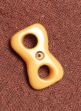 西藏元素橘黄色料器双孔道二饼挂环挂扣一物一图咒点图腾随身饰品