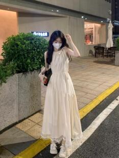 挂脖系带蝴蝶结蕾丝花边连衣裙温柔收腰长裙 轻奢法式 小鑫轻奢