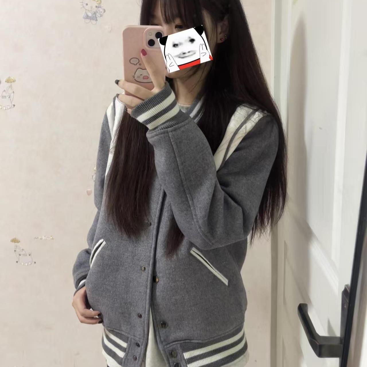 灰色学院风洋气条纹美式拼接