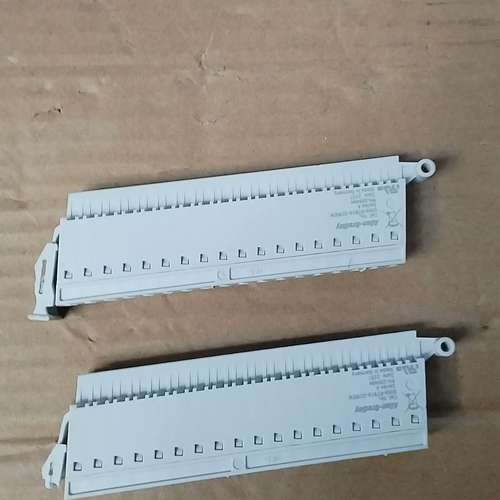 议价-AB模块插拔式接线端子排。拆机，上边有型号懂行的老板自己