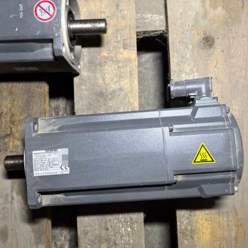 议价-1FL2105-4AF11-0DB0二手拆机实物图实拍议价