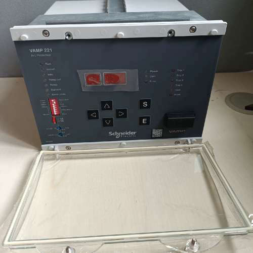 议价-施耐德VAMP221-3A3AAA， 弧光保护器，实物拍摄/