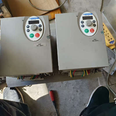 议价-施耐德ATV302HU30N4，3kW，变频器，有10个，