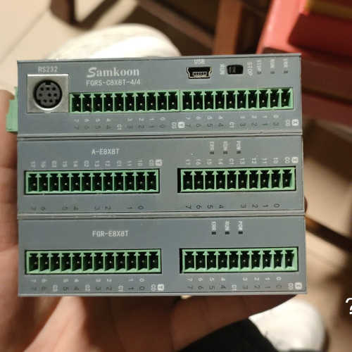 议价-显控PLC迷你主机一套 FGRB-C8X8T-4/4几乎全新