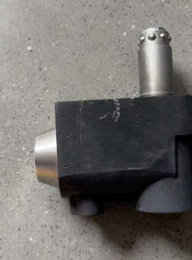 议价-Staubli 施图博 刀具夹持器实物拍摄，黑色塑料外壳，金