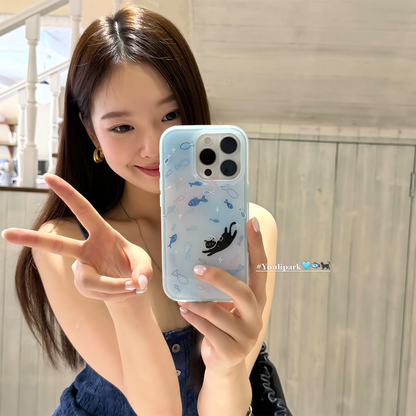 ins夏日清新蓝色晕染黑猫小鱼15适用16pro苹果16ProMax手机壳iPhone16全包14新款14Promax保护套13女