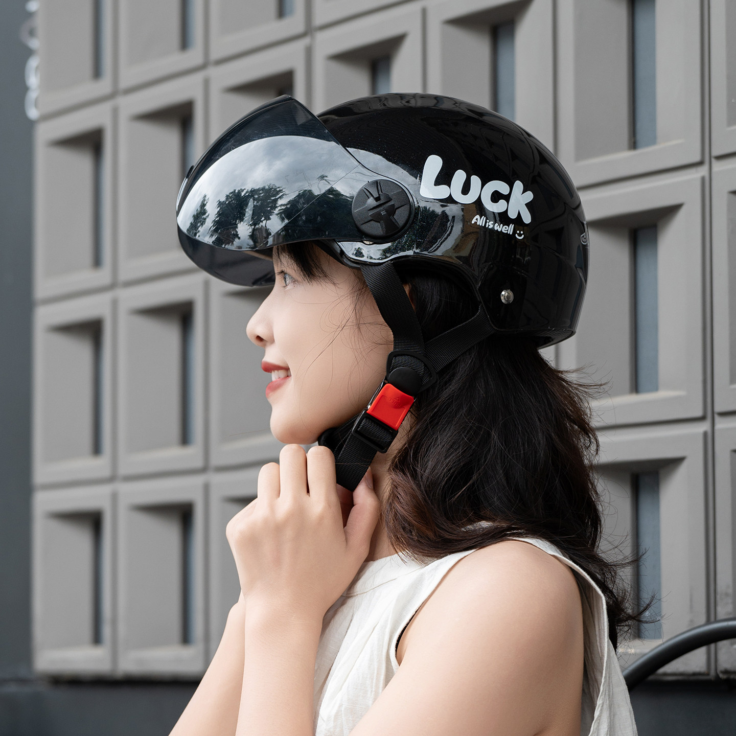 3c认证电动车头盔夏季摩托车安全帽半盔防晒国标女生轻便可爱半盔,电动车/配件/交通工具,电动车头盔,淘宝优惠券,粉丝福利购,淘宝优惠卷