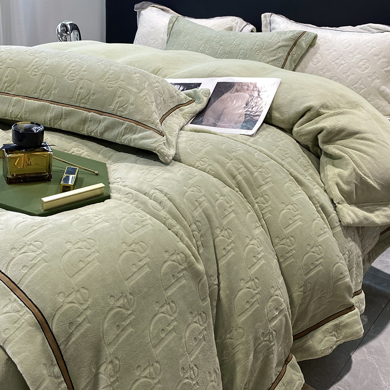 轻奢高档牛奶绒四件套保暖床品