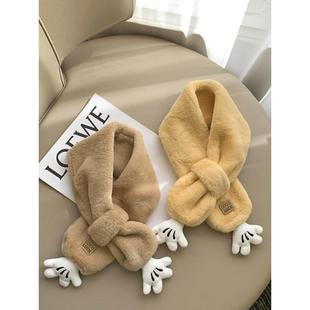 超萌可爱小熊手掌儿童毛毛围巾秋冬新款男女宝宝交叉毛绒保暖围脖