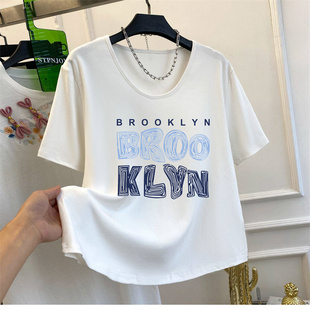胖妹妹大码 T恤女夏宽松显瘦上衣 200斤彩色字母印花休闲u型领短袖