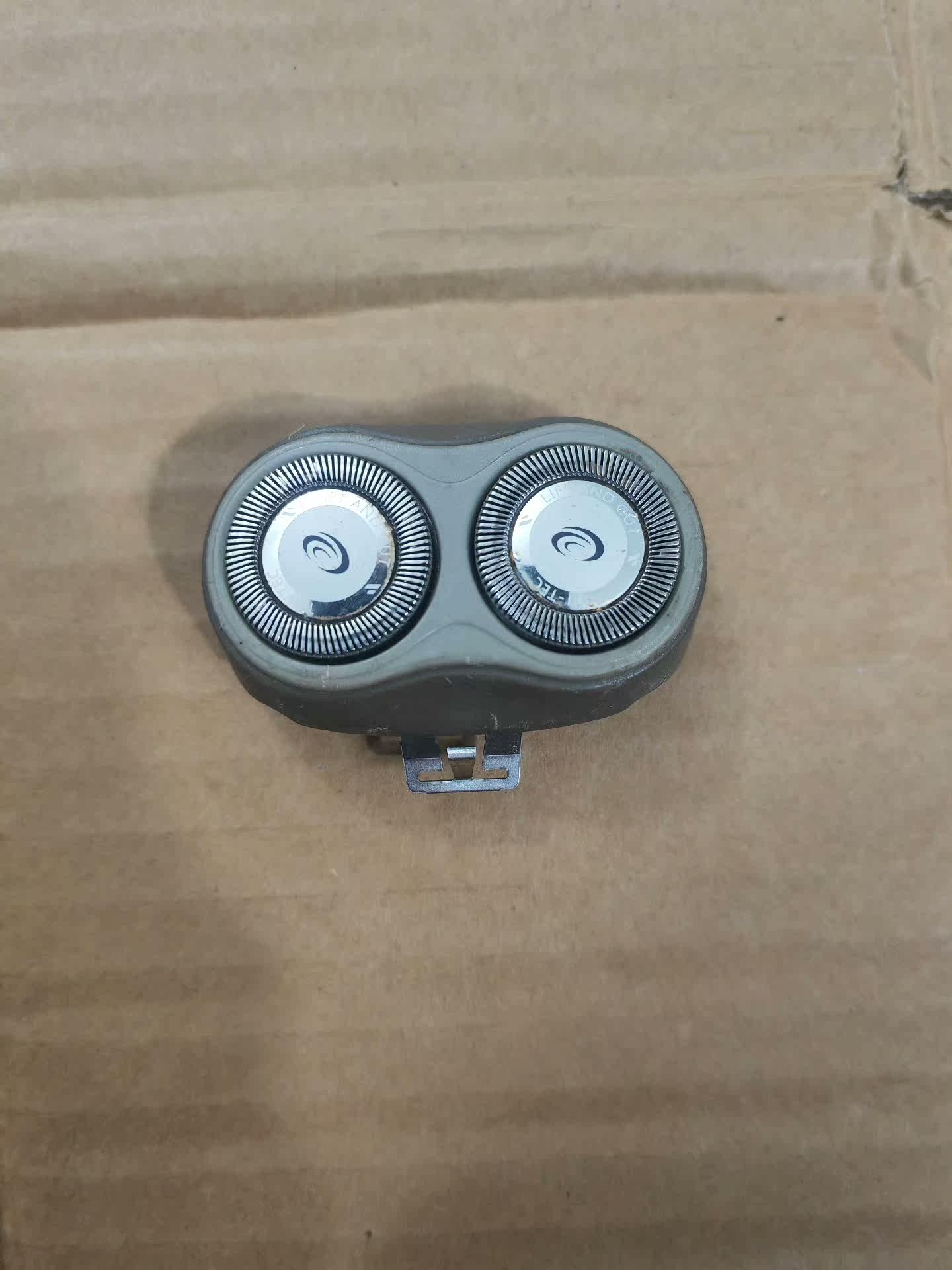 二手Philips/飞利浦剃须刀HQ560刀头，二手物品，实物图属于什么档次？