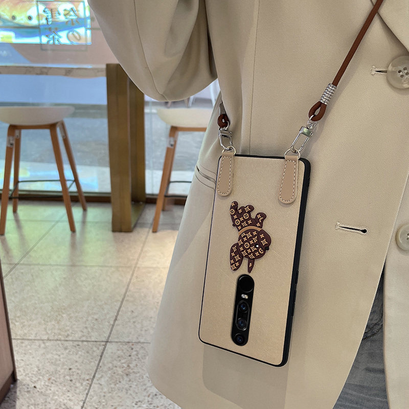 华为MateRS保时捷蚕丝纹奢华