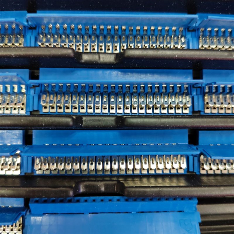 65801-020LF连接器安费诺FCI原装正品现货