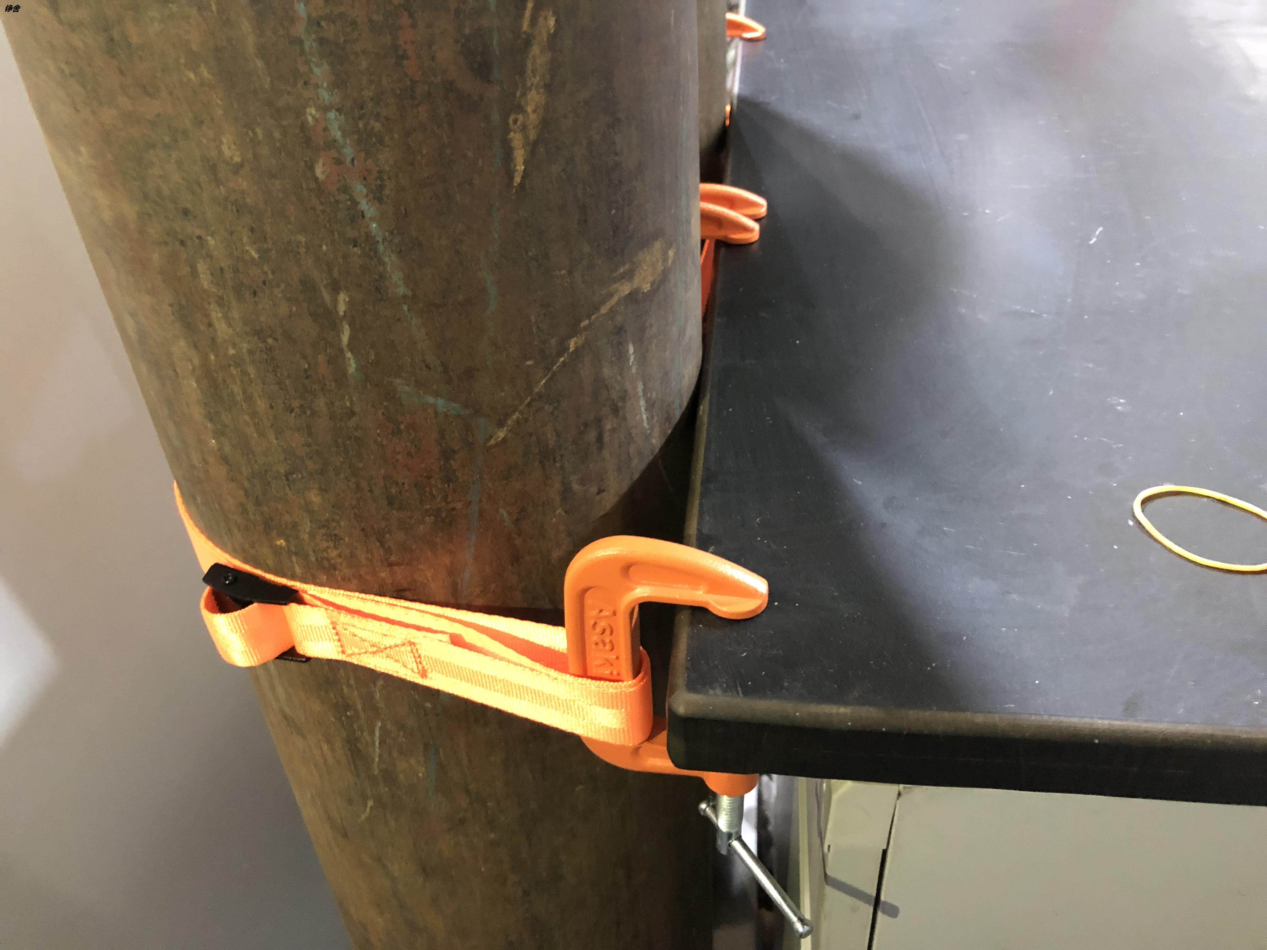 桌面免打孔气瓶固定架夹子不打孔氮气钢瓶气体钢瓶支架氧气瓶40升