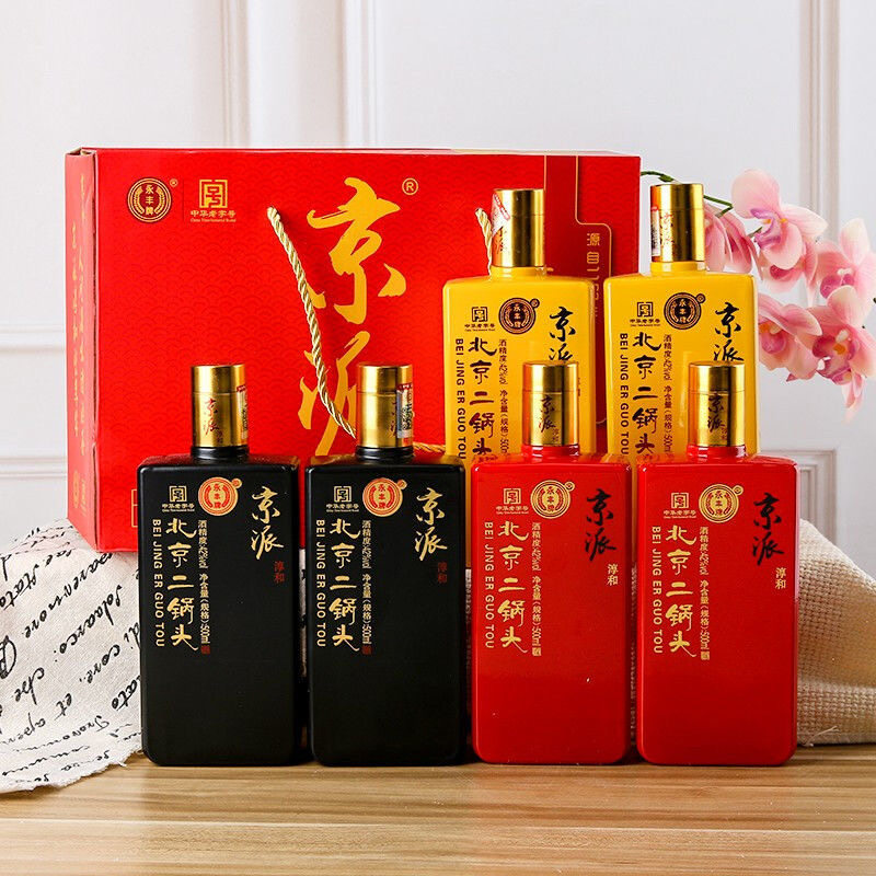 永丰牌北京二锅头42度小方瓶清香型纯粮白酒500ml*6瓶礼盒包装