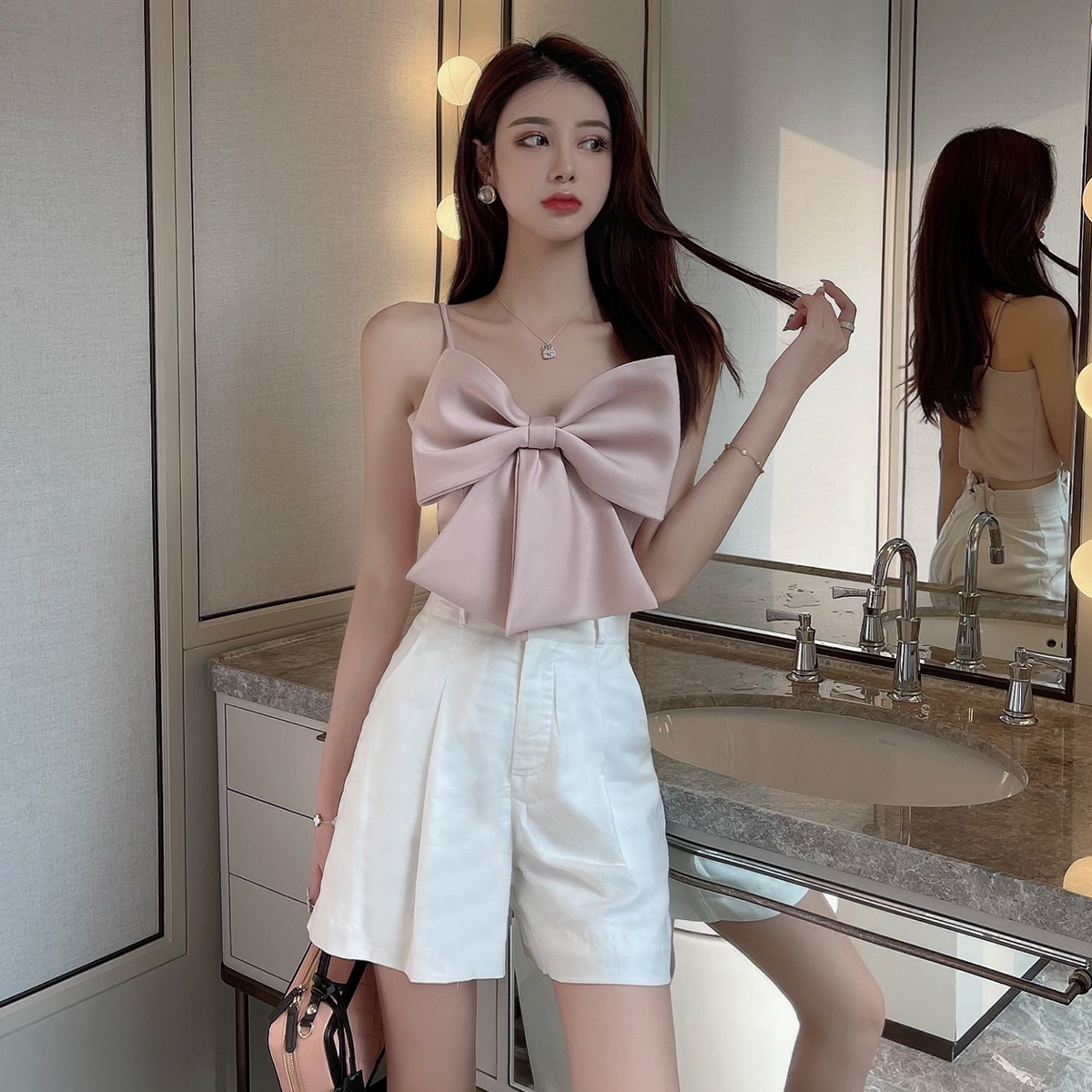蝴蝶结夏辣妹外穿吊带背心