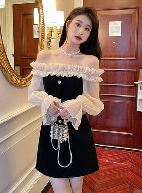 法式一字肩连衣裙黑色高级感气质喇叭长袖仙女a字裙早春2022新款