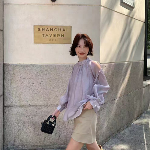 紫色上衣女设计感独特好看