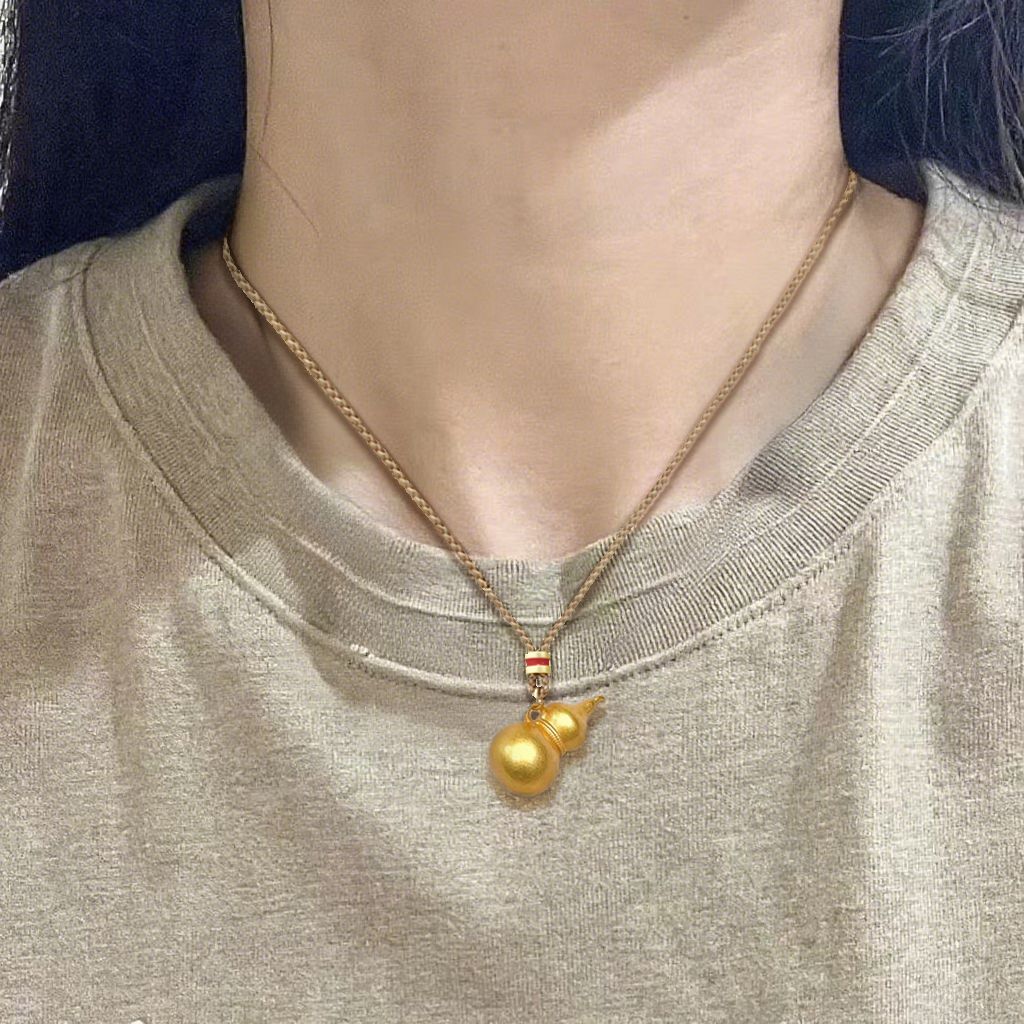 葫芦项链女款2025新款男款黄金色轻奢小众男士长款装饰项链女配饰