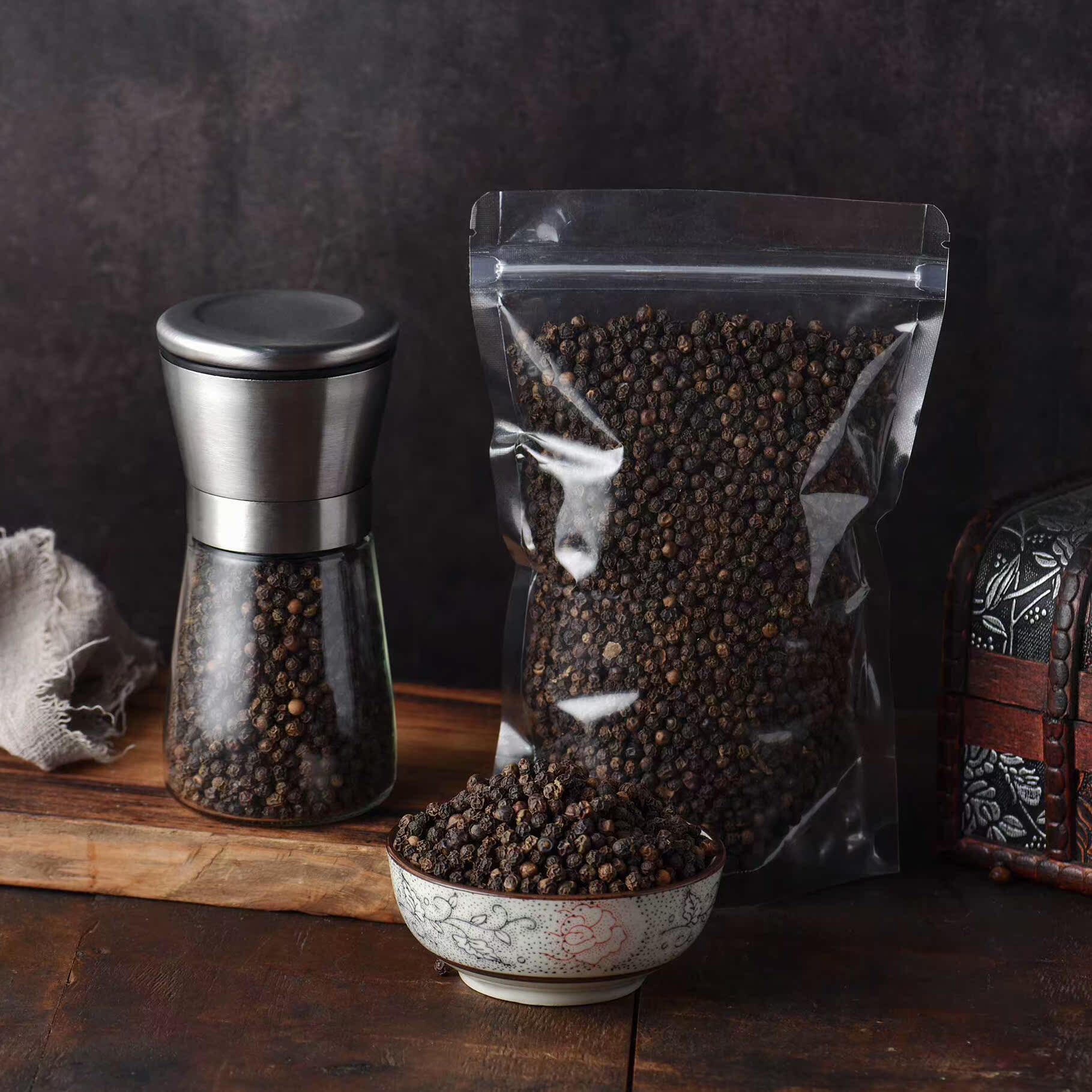 黑胡椒粒50-500克海南特产带研磨器磨粉手选精品牛排西餐厨房调料,粮油调味/速食/干货/烘焙,复合食品调味剂,淘宝优惠券,粉丝福利购,淘宝优惠卷