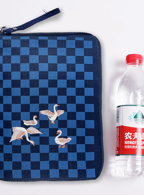 国潮新款iPad包华为苹果联想通用便携拉链蓝色简约大方