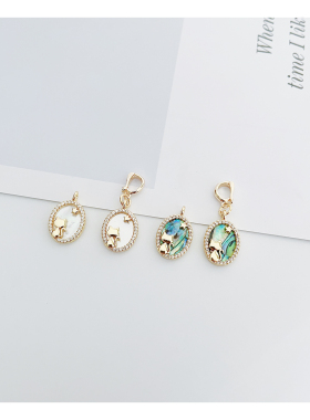 可拆卸吊坠万能扣头白贝小猫咪吊坠珍珠项链项坠不掉色贝壳项坠