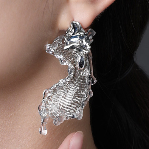 小众高级感金属女原创耳环耳饰