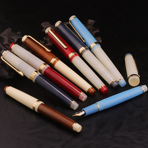 金豪82学生练字专用钢笔国货之光