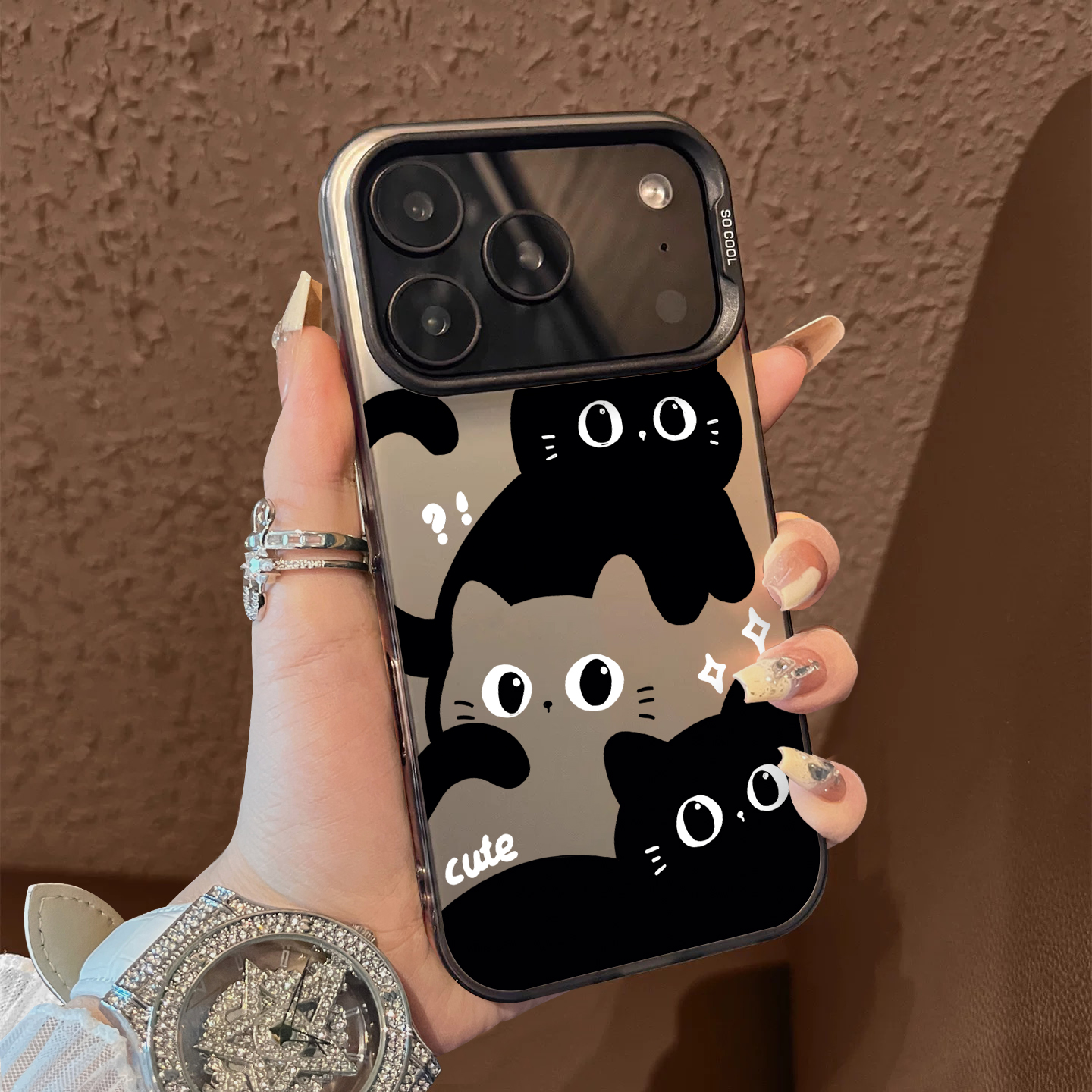 适用于苹果17promax手机壳三只叠叠黑白猫16e支架高级感15/13彩银12套新品xr防摔xs男女款air保护套iPhone14